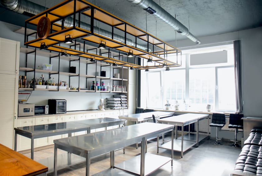 Ultimate Guide To Maintain Commercial Kitchen Equipments